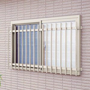 新築戸建て面格子工事